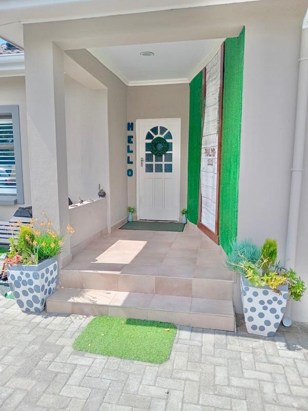 To Let 3 Bedroom Property for Rent in Gonubie Eastern Cape